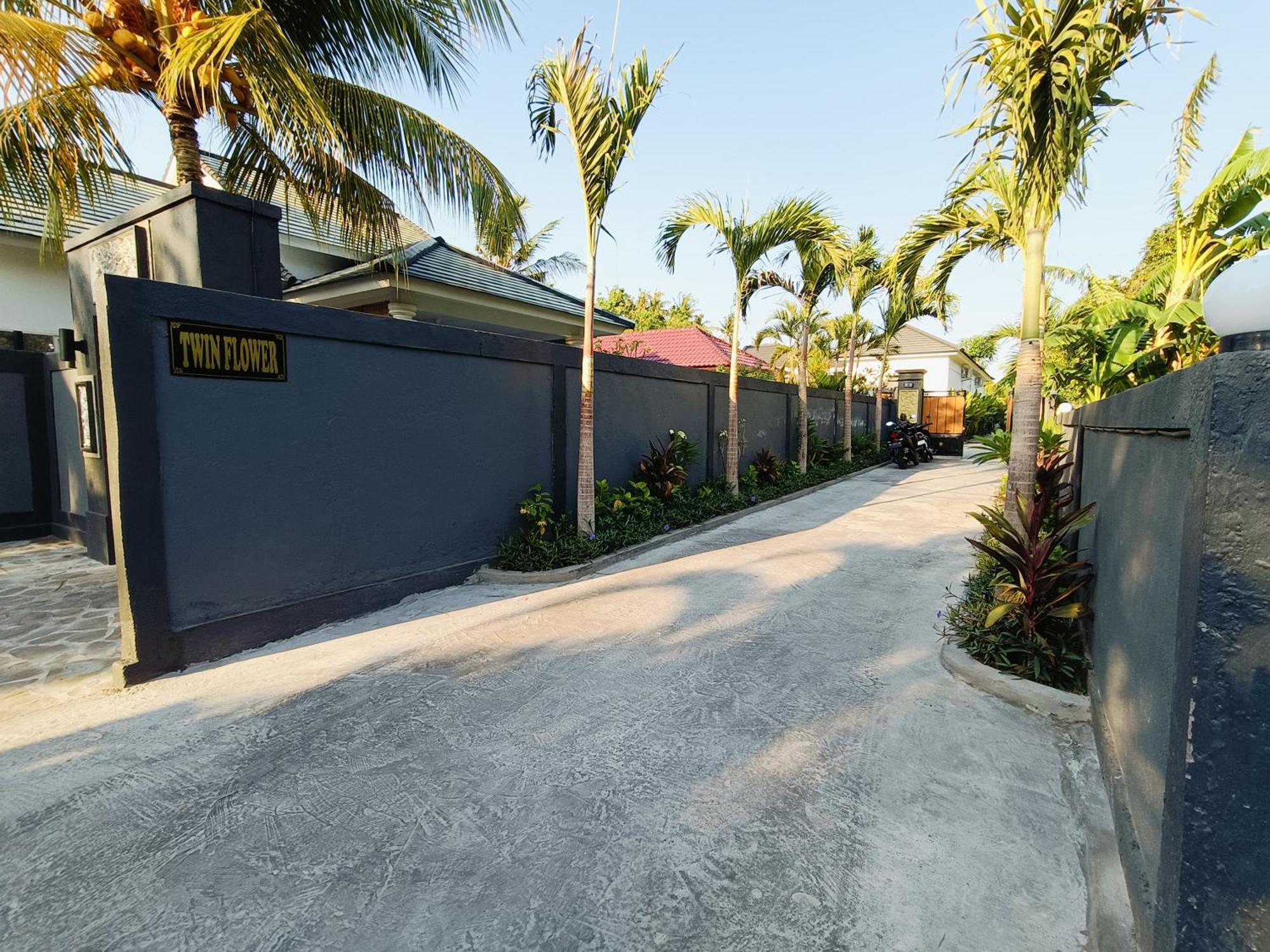 Luxury Private 2Bed Poolvilla In Lovina Twinflower Villa Exterior foto